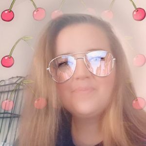 Meet your Posher, Wendy